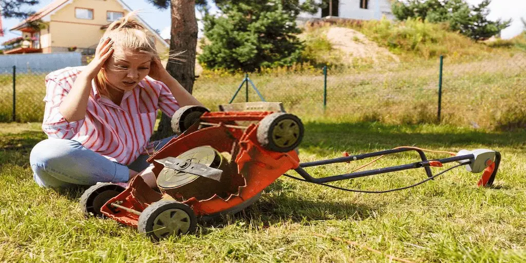 can lawn mowers damage hearing